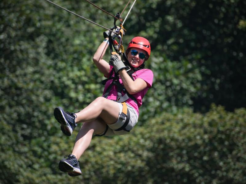 Roatán Zip Line & Swim Tour – Zip 'n' Dip Shore Excursion